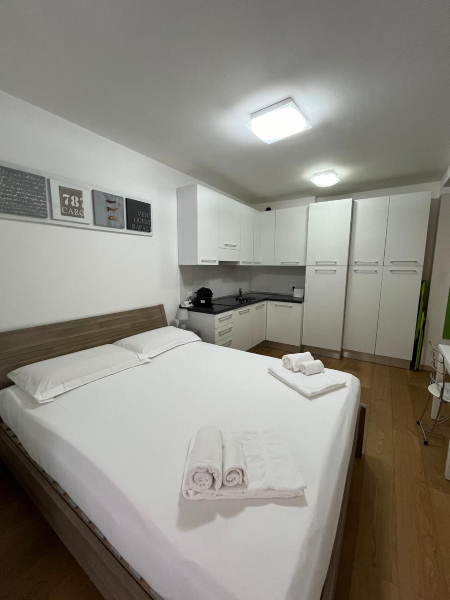 Nest For Two Three Min From Duomo Appartamento Milano